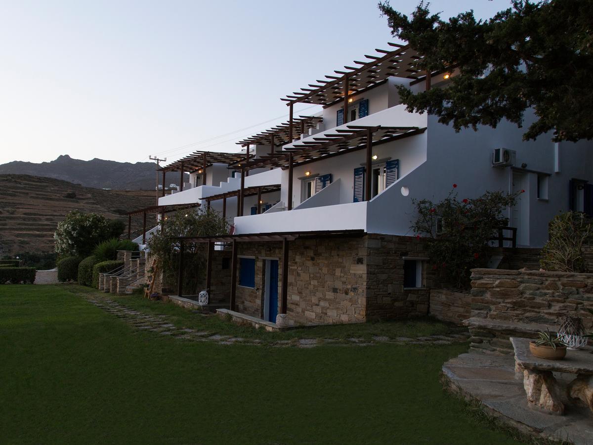 Meltemi Tinos Aparthotel Agios Romanos Exterior photo